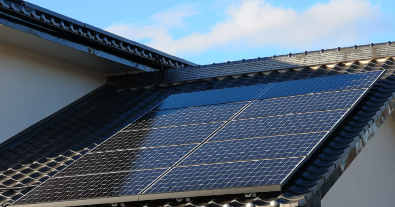 太陽光発電を瓦屋根にあると雨漏りが起こる？