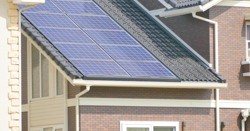 太陽光発電を瓦屋根に導入するときの施工方法